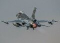 Польща піднімала авіацію та закрила два аеропорти через атаку рф на захід України