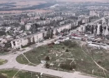Город-ловушка: оккупированные Олешки заблокированы, люди спасаются через минные поля – омбудсмен Лубинец