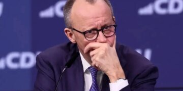 Сокрушительный провал: канцлер Мерц взял на себя ответственность за крах на выборах