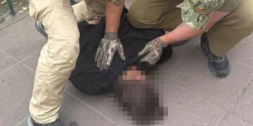 У Києві затримали кілерку фсб, яка готувала замах на російського опозиціонера