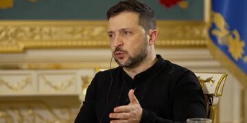 Залетают в окно и ждут людей: Пекин снабжает Россию БПЛА, которые охотятся на украинцев в их домах