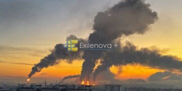 У рф заявили про нічну атаку дронів на НПЗ і підприємства у чотирьох регіонах – що відомо