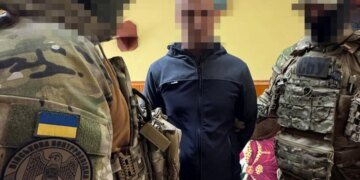 СБУ затримала агента фсб, який готував удар по виробництву БПЛА