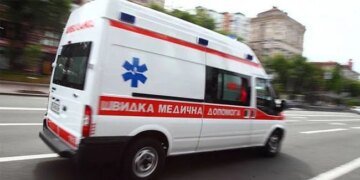 рф продовжує атакувати Київ: пошкоджено ще один медзаклад, вже понад 30 постраждалих