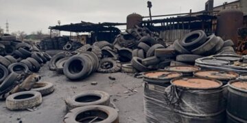 Топливо из старых покрышек: в Запорожской области разоблачили нелегальное производство, нанесшее природе ущерб на 12,6 миллиона