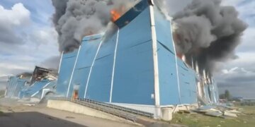 Дрони атакували двічі, склад із продуктами згорів повністю: McDonald’s повідомив про ситуацію після ударів рф