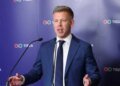 «Сожалею, что не попал в голову»: на Петера Мадьяра совершили яичное покушение