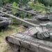 ЗСУ знищили три російські танки за 65 км від фронту, хоча окупанти закопали їх у землю