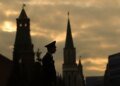 Кремль косит зараза: ключевые фавориты Путина внезапно исчезли  после теста на коронавирус