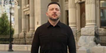 Зеленский потребовал кадровых решений в СБУ и ГУР после перестрелки в Киеве