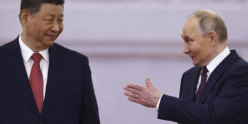 Корсунский о том, почему Путин, Ким и Си “чувствуют себя бодренькими”: Запад не умеет производить ПВО