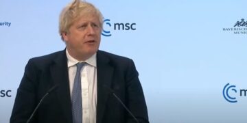 Джонсон: “Путин думает, что еще может выиграть”