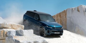 JLR представила Range Rover Sport Electric із запасом ходу 602 км