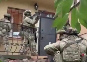 Держали в «реабилитационном центре», пока грабили квартиру: полиция задержала организатора похищения ветерана