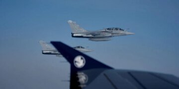 Франція розпочала підготовку українських пілотів для винищувачів Rafale