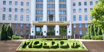Кремль давит на Молдову дронами, помогая пророссийской оппозиции: Александр Коваленко объяснил, чего добивается Путин