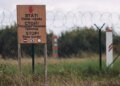 Озброєні люди у масках намагались проникнути на територію Латвії і погрожували військовим