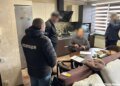 40 станций РЭБ на бумаге — 5,6 млн грн в кармане: четверо участников схемы переданы в суд