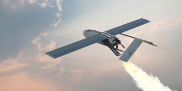 Сили оборони за допомогою далекобійних БПЛА FP-1 уразили найбільший НПЗ в росії