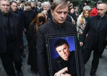 Умершего в РФ  Кашпировского повезут хоронить в Украину