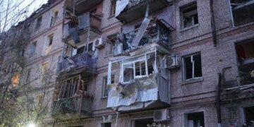 росіяни завдали 6 ударів по Запоріжжю – загинув чоловік, серед поранених дитина, пошкоджено заклад освіти