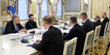 Зеленський зустрівся з міністром оборони Естонії: обговорили посилення ППО і експорт зброї