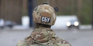 Отравила, потом задушила в трансляции для куратора ФСБ: 14-летняя девочка убила военнослужащего ВСУ