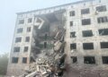 Вбили молоду жінку та поранили маленького школяра: зс рф вдарили по трьох регіонам України