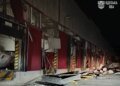 росіяни вдарили по поштовій логістиці на Одещині та багатоповерхівці в Харкові