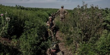 Бегство 29-й армии РФ: украинские десантники прорвали оборону врага и вернули стратегические укрепления. КАРТА