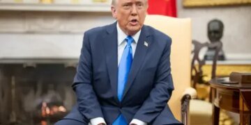 Трамп відповів, чи продовжують США ділитися розвідданими з Україною