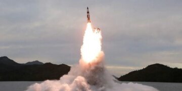 КНДР випробувала два типи крилатих ракет для підводних човнів