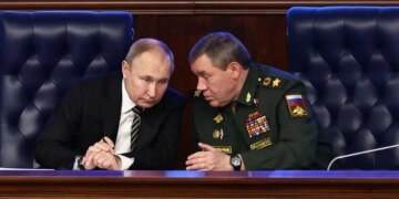 Армія росії розпочала удари по об'єктах енергетики України – герасімов цинічно відзвітував путіну