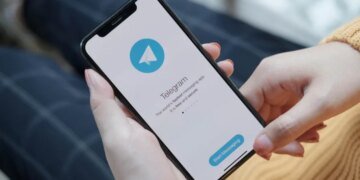 Ворог розширює мережу Telegram-ботів для збору інформації про наслідки ударів по Україні – ЦПД