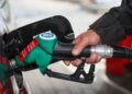 У росії готують нове підвищення цін на бензин через дефіцит пального після ударів по НПЗ