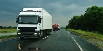 Україна хоче перенести митні перевірки до країн ЄС на тлі загрози дронів рф – FT