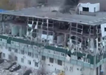 «Искандеры» остались без мозга: в Орле разбомбили ключевой корпус завода «Протон», производившего электронику для ракет и «Панцирей» РФ