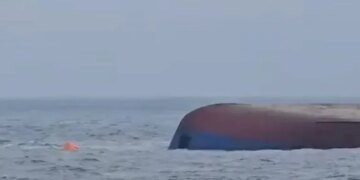 Російський удар по судну біля Румунії забрав життя українського моряка – Прем'єр