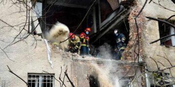 У Вінниці завершили розбір завалів після російської атаки – кількість постраждалих зросла до 7