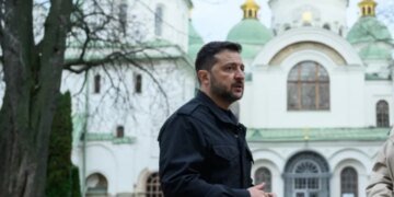 Україна не погодиться на обмеження армії, а у 2027 році потребуватиме 115 млрд євро – Зеленський