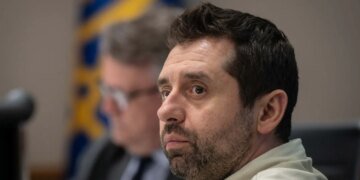 Арахамія назвав терміни режиму тиші в окупованих Олешках