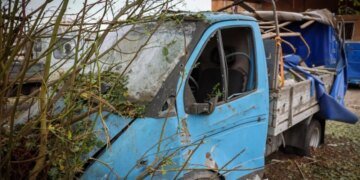 Сумщина в дыму: оккупанты за сутки ранили восьмерых, накрыли три громады и 31 населённый пункт
