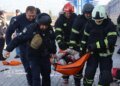 Зеленський показав кадри з місця удару рф по вокзалу в Дніпрі