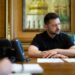 FT: Зеленский перестал уклоняться, но Европа будет просить его смягчить тон в отношении Трампа